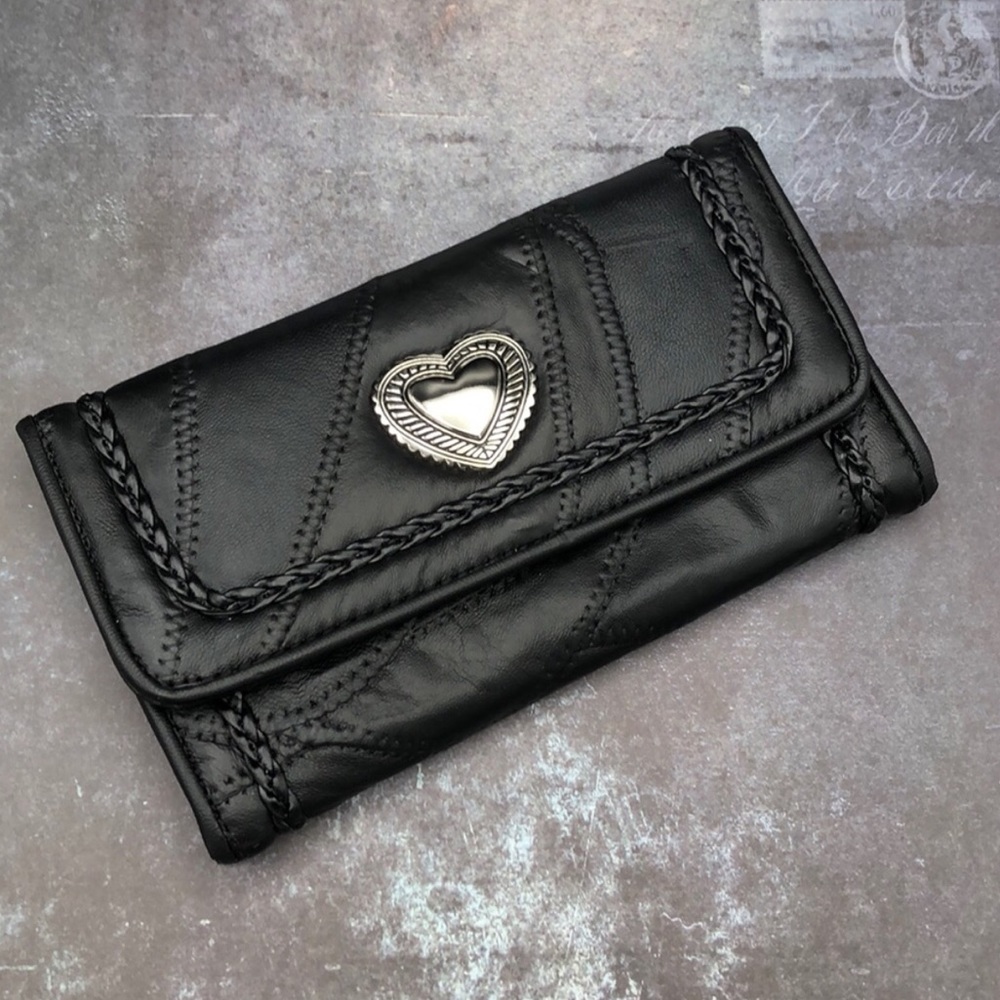 💥Cute Black Wallet NWOT